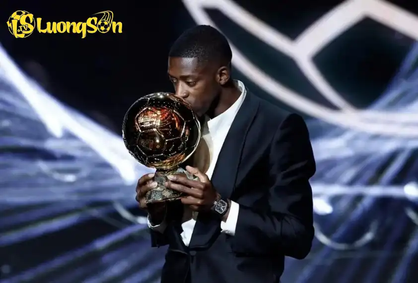 Cầu thủ chạy cánh người Pháp đã dẫn dắt nhà đương kim vô địch nước Pháp đến chức vô địch Champions League đầu tiên trong lịch sử