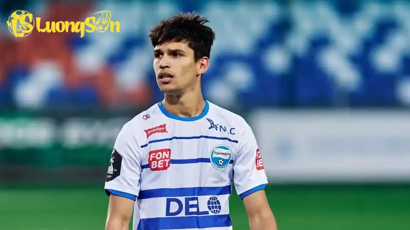 Chernomorets Novorossijsk phần nào được đánh giá cao hơn so với Kholding