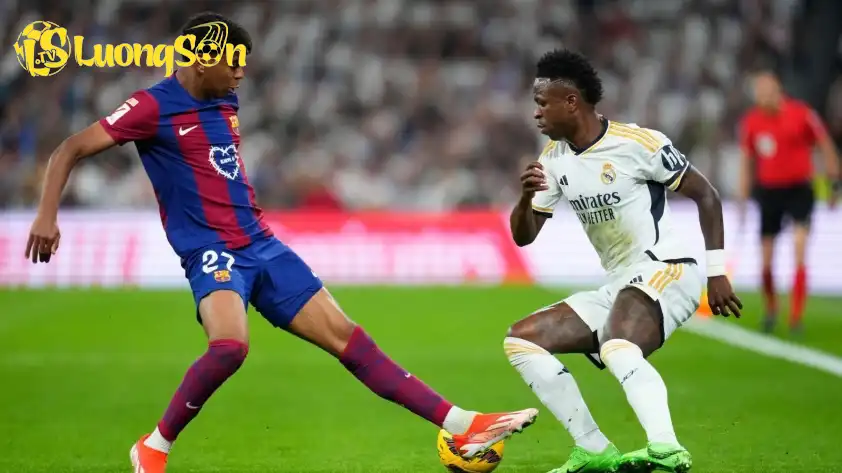 Truyền thông nhắc đến Vinicius để cảnh báo Yamal về thái độ khiêm tốn. (Ảnh: ESPN) Truyền thông nhắc đến Vinicius để cảnh báo Yamal về thái độ khiêm tốn.