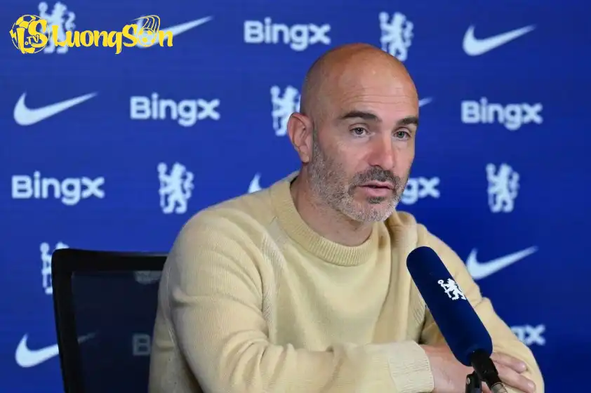 HLV Enzo Maresca lên tiếng khi có đến 7 sự thay đổi trong đội hình.