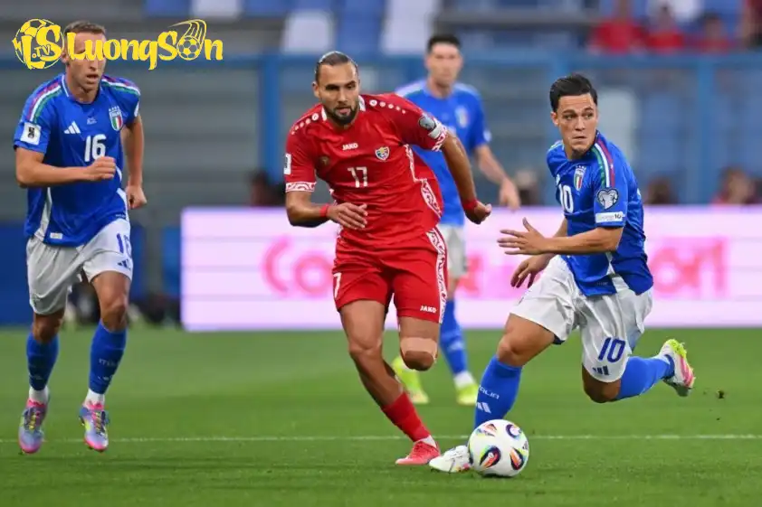 Đội tuyển Ý với đẳng cấp cao hơn rất nhiều được dự đoán sẽ có chiến thắng đậm.