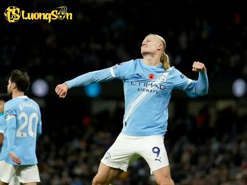 Haaland đang bùng nổ trong màu áo Man City Haaland đang bùng nổ trong màu áo Man City
