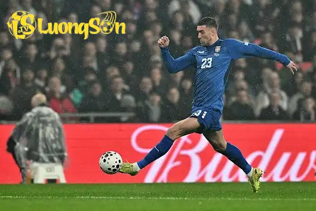 Vlahovic không thể gánh vác Serbia đến World Cup. Vlahovic không thể gánh vác Serbia đến World Cup.