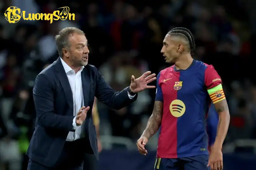 Raphinha cũng mang tới tin vui cho HLV Hansi Flick