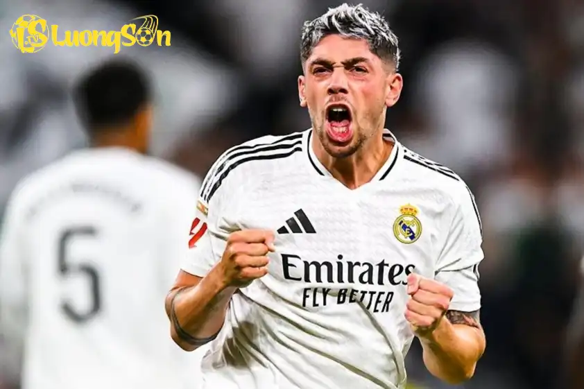 Valverde đã không còn giữ phong độ ổn định như những mùa giải trước. Valverde đã không còn giữ phong độ ổn định như những mùa giải trước.